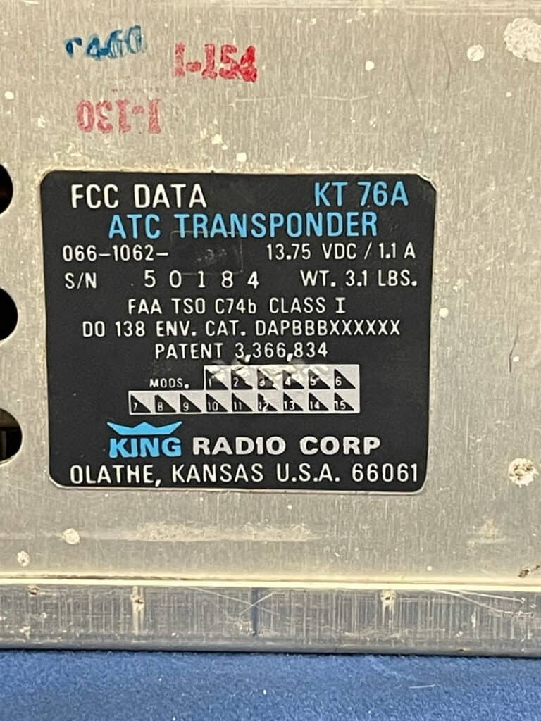 KT-76A-066-1062-c-Placard